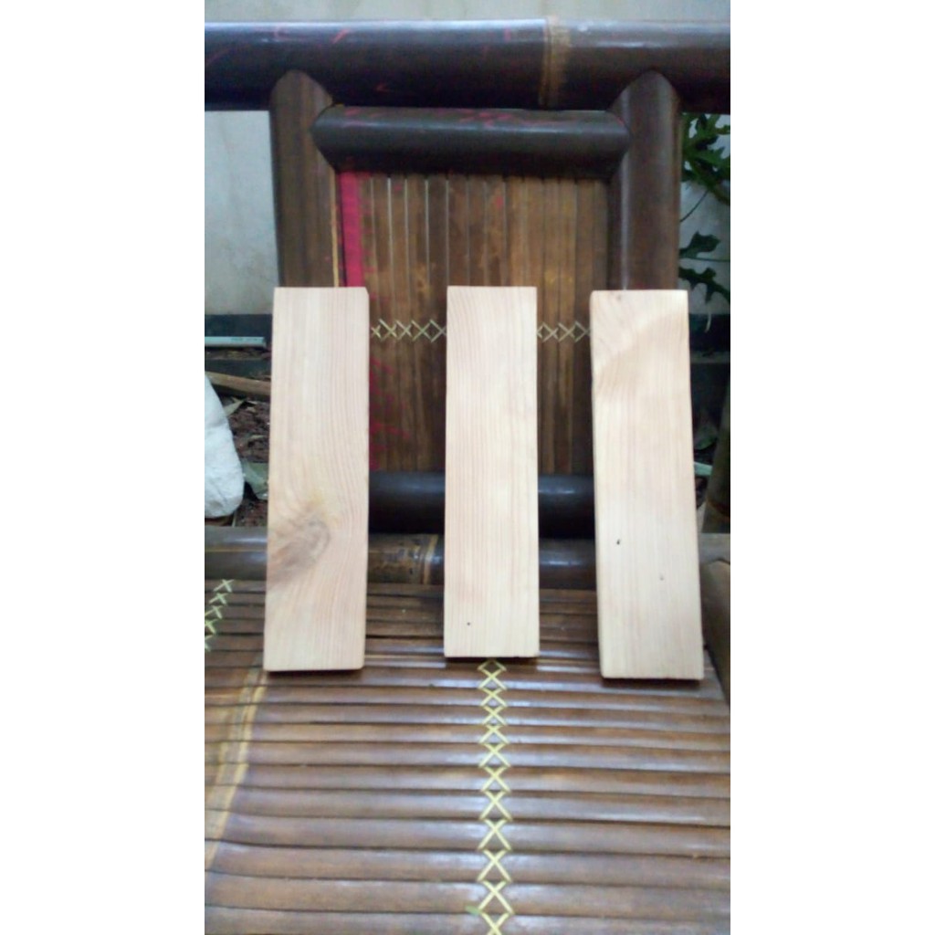 Kayu Papan Jati Belanda Mini Eks Palet Jati Landa Mulus Kayu Papan Jati Belanda Mini Eks Palet Jati Landa Mulus