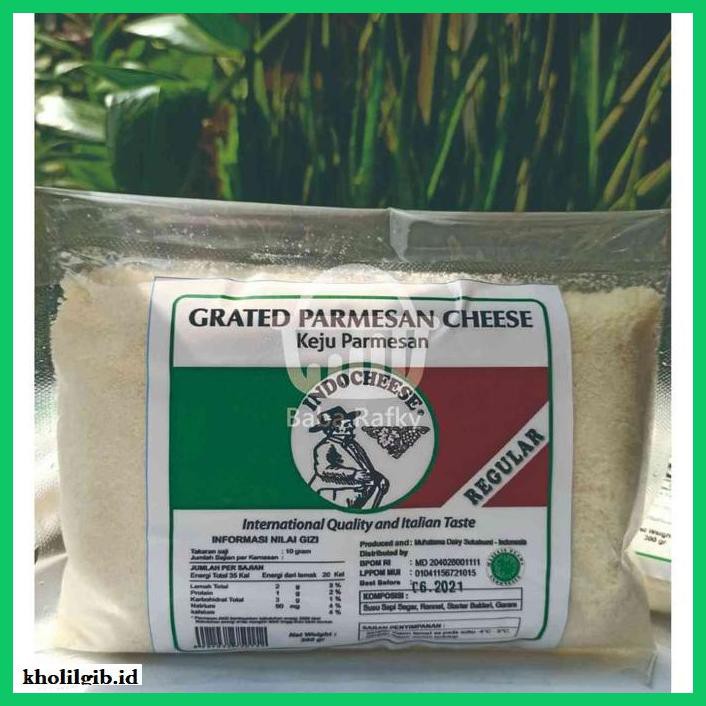

Ujekujek- Keju Parmesan Indocheese Regular 300 Gram -Original.