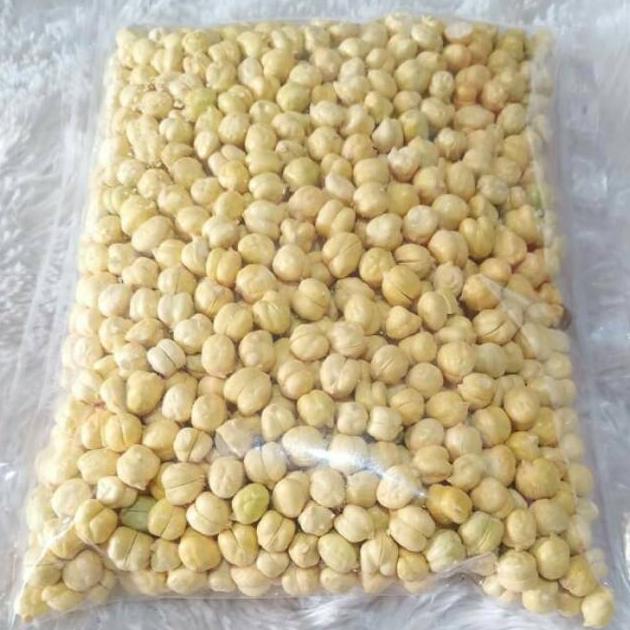 

Kacang arab jagung arab cemilan gurih-renyah-enak-oleh oleh haji umroh