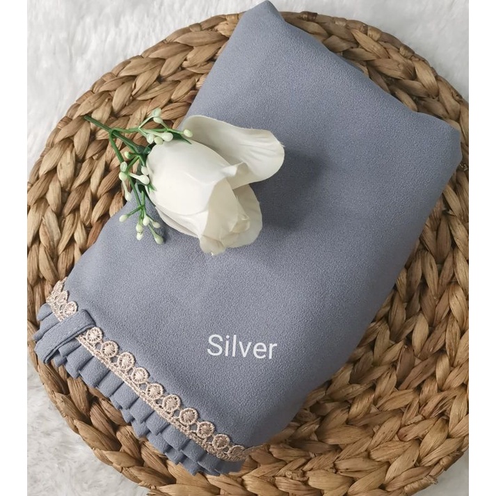 BERGO MARYAM KCB-LIPIT RENDA/AL'FADANI HIJAB-Silver