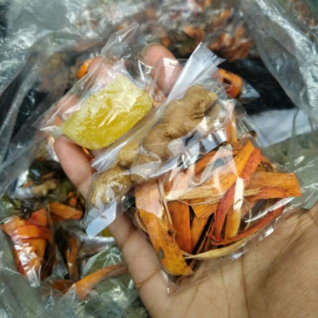

Wedang Uwuh