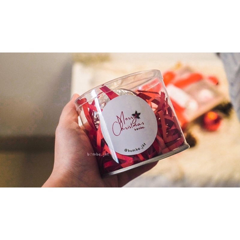 

Petite Jar Bombe Christmas Hampers Edition