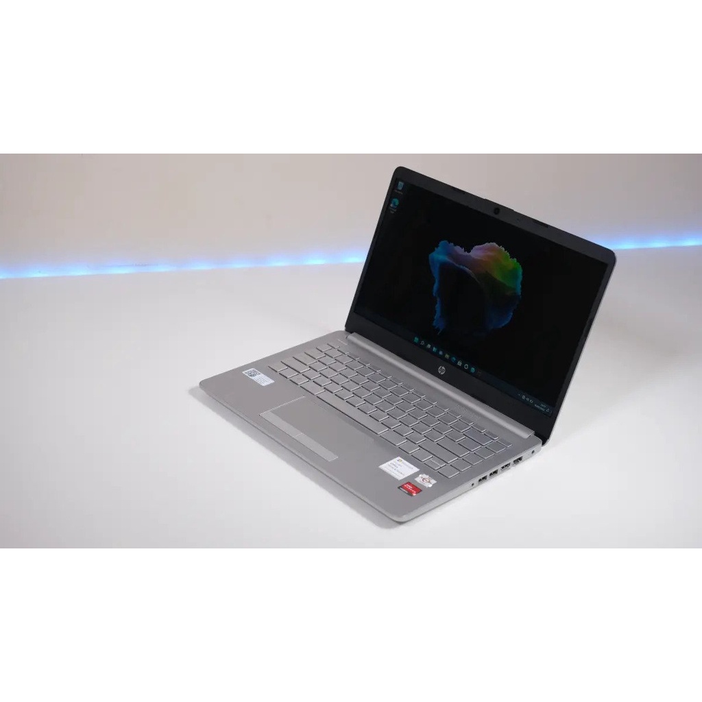 Laptop HP 14s-dk1524AU AMD Athlon Silver 3050U RAM 4GB SSD 512GB Garansi Resmi