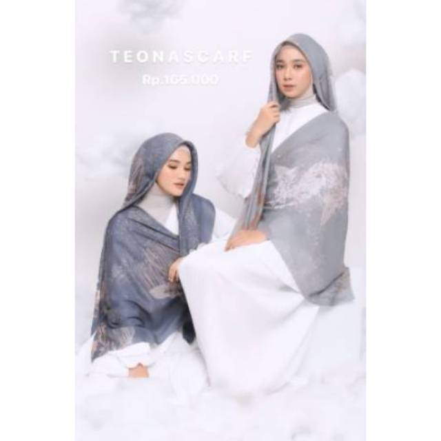 TEONA SCARF