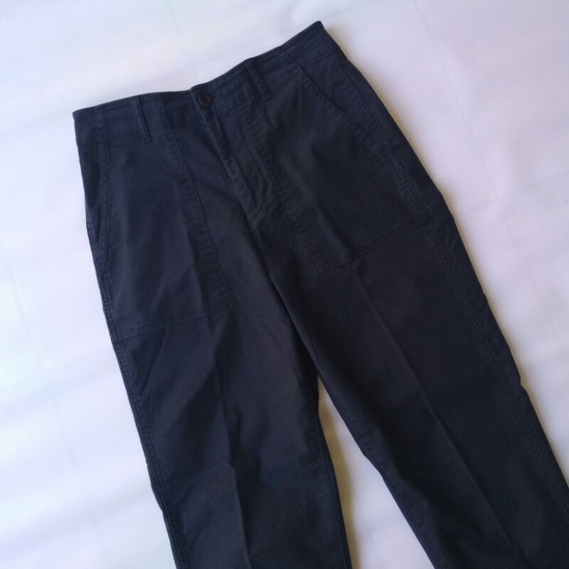 Uniqlo Fatigue Pants / Fatigue Pants Uniqlo / Fatigue Pants / Celana Fatigue