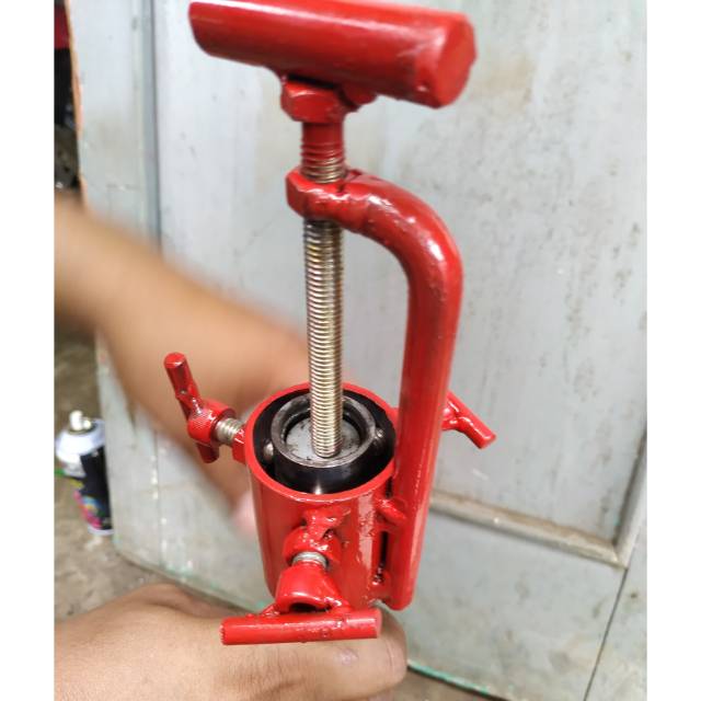 Treker shockbreaker depan All motor