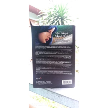 

Buku Inspiratif Dalam Dekapan Mukjizat Al Qur'an