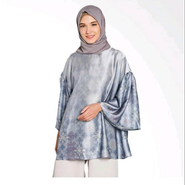 Sale (Jual Rugi) New Surau Blouse BLUE