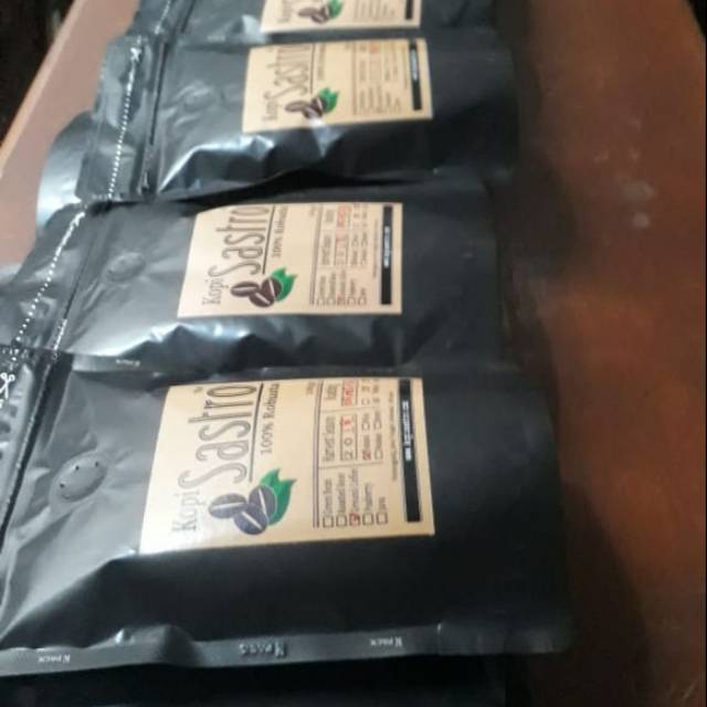 

Kopi Sastro Robusta Bubuk Giling Kasar Asli Temanggung Kemasan Besar
