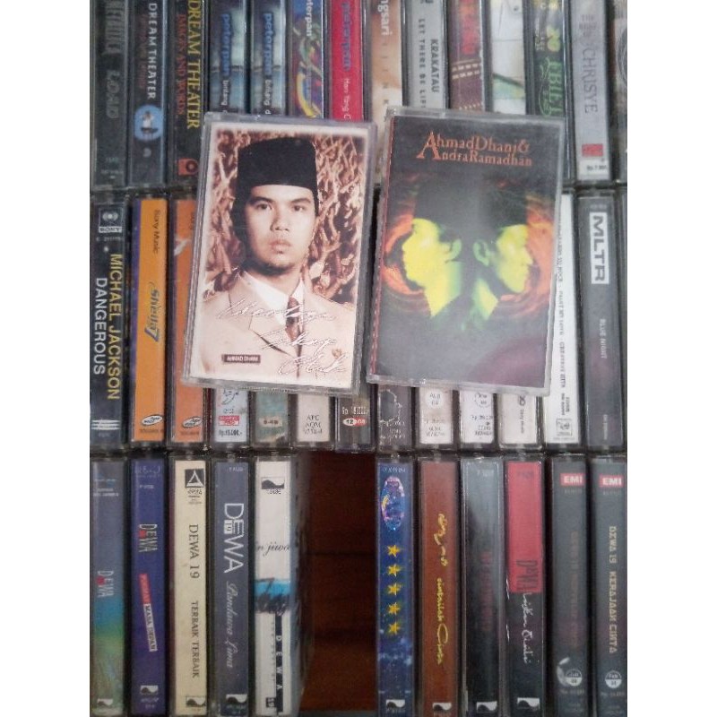 Kaset pita ahmad band ahmad dhani dan andra ramadhan