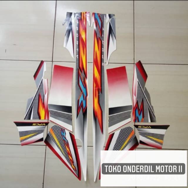 Striping sticker lis body fizr f1zr 2004 putih-merah