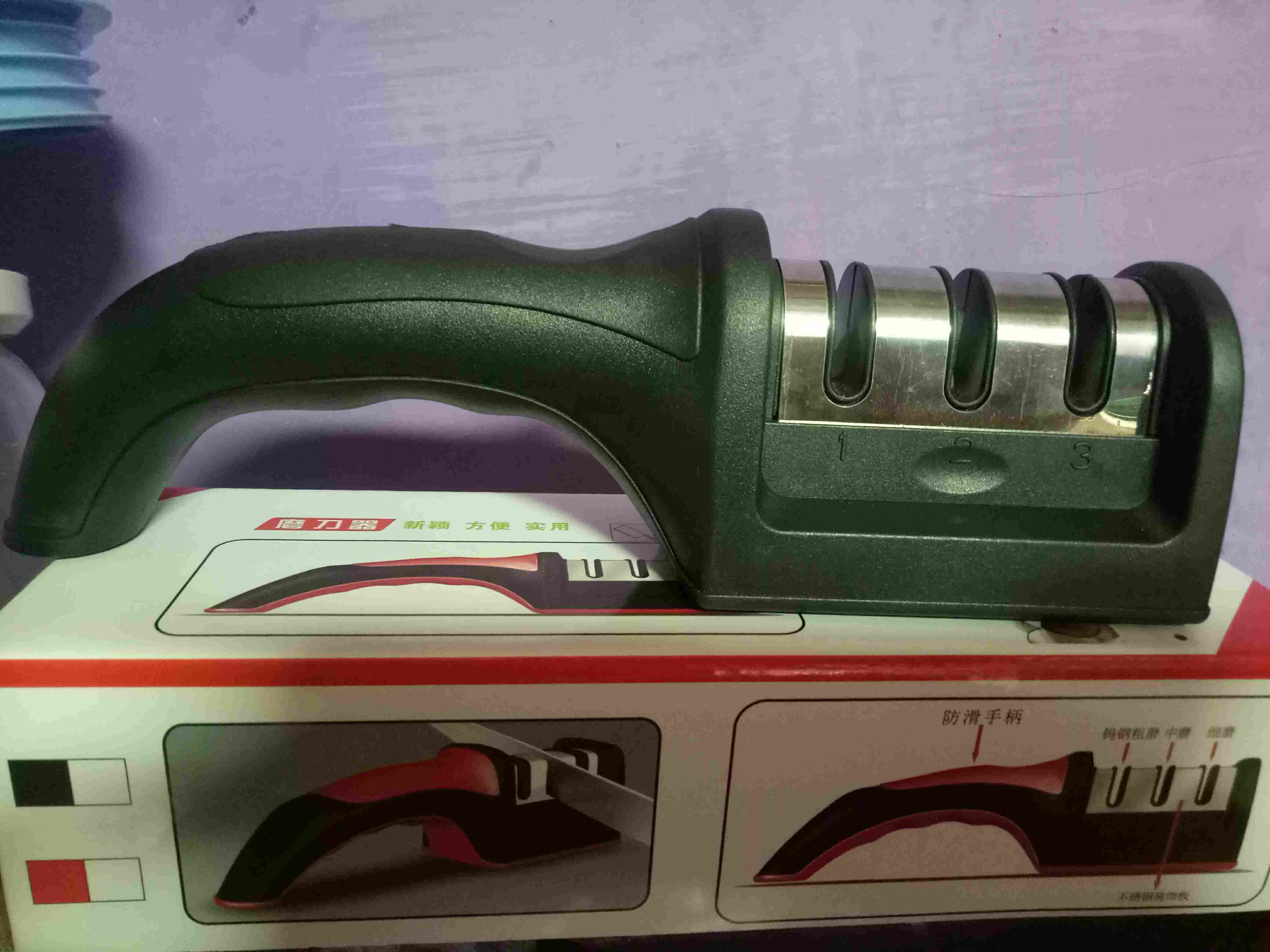 Pengasah Pisau Dapur Multifungsi