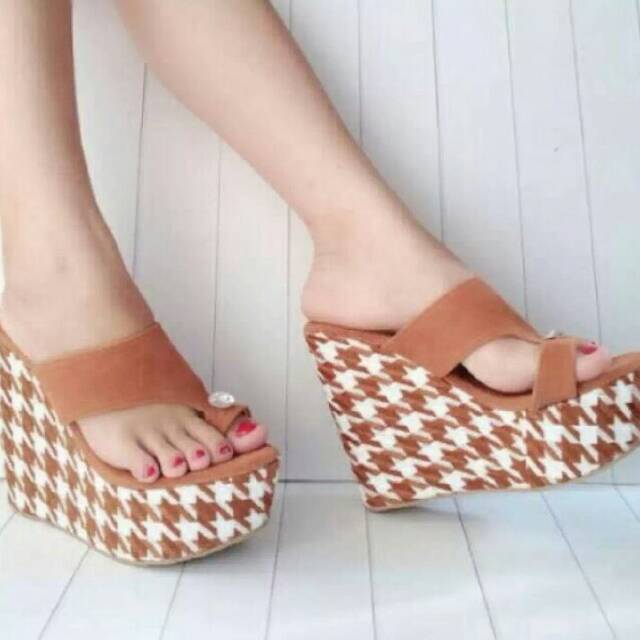 Wedges Dina wedges cantik