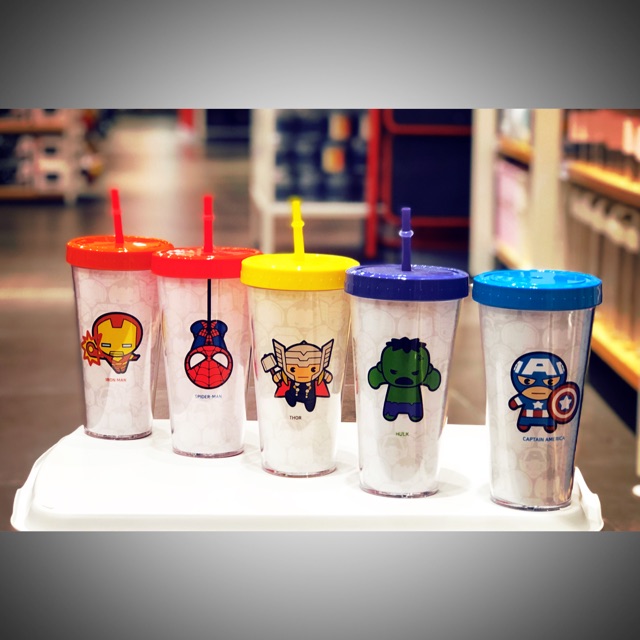 Botol minum miniso x marvel original !!