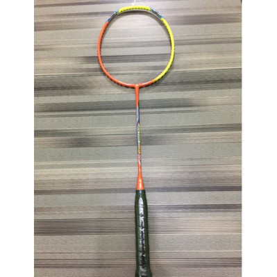 Raket Bulutangkis Terbaru raket yonex voltric tour 55