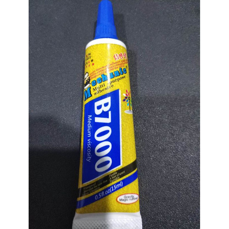 

LEM LCD T7000 Hitam 15ML