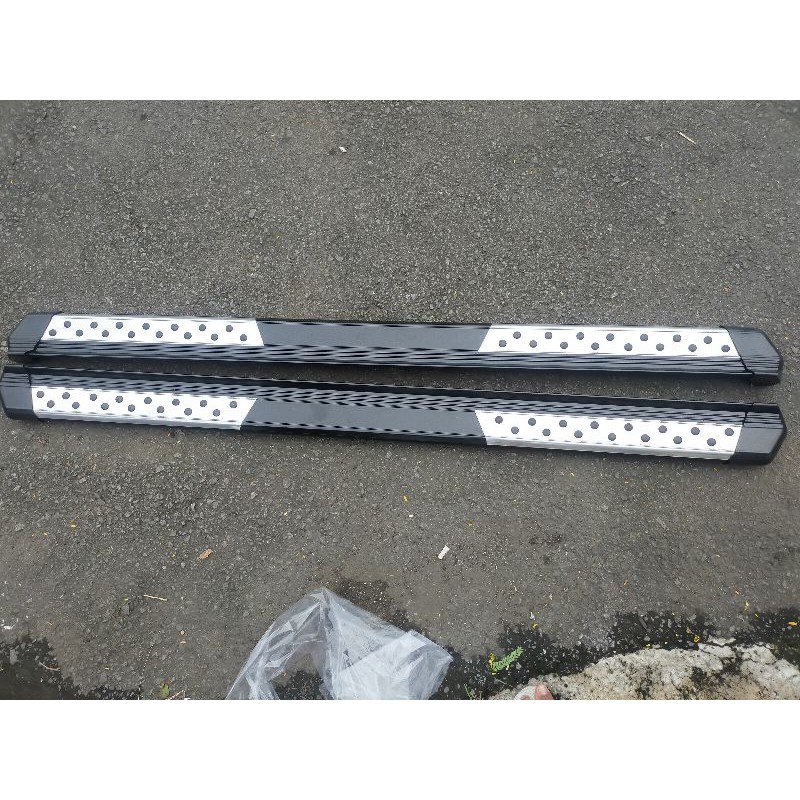 foot step samping mobil an rush terios