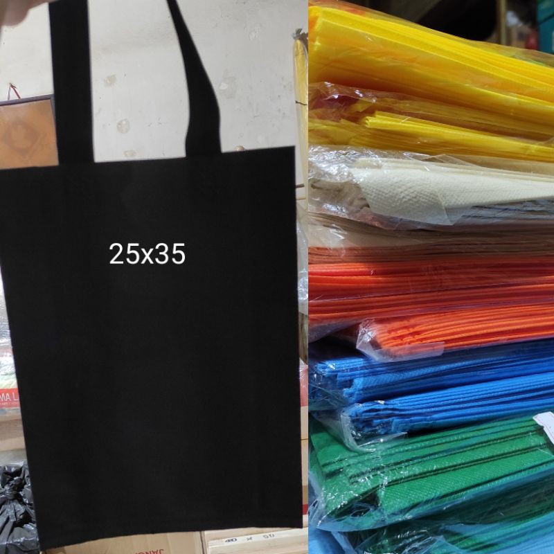 

goodie bag 25x35..