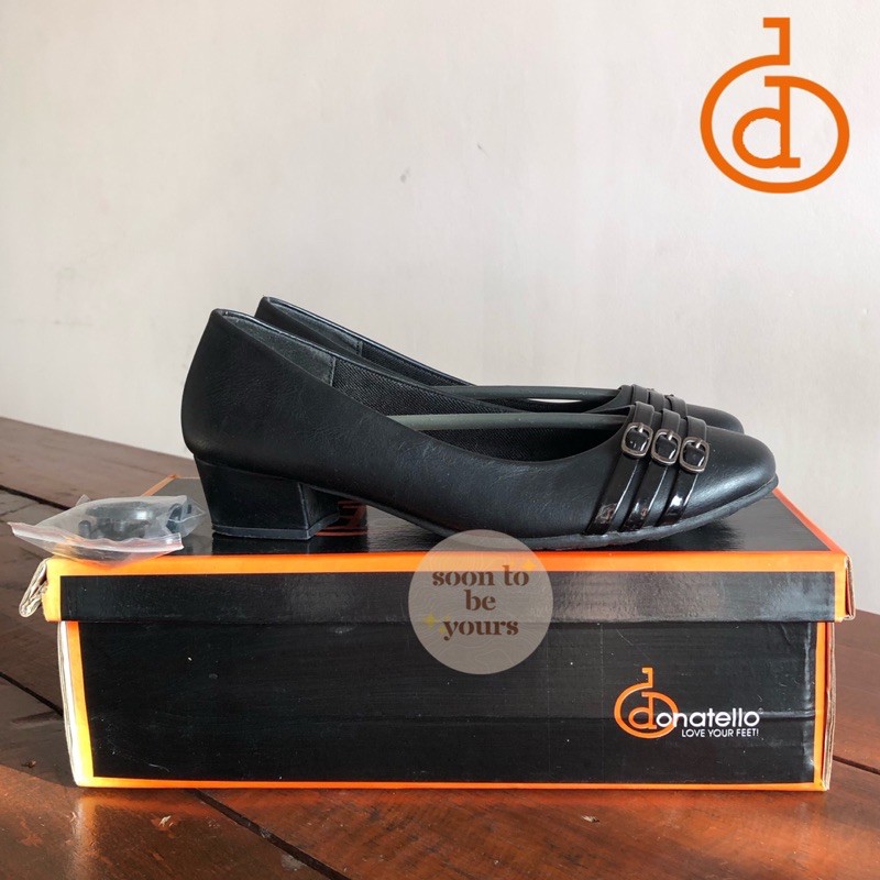PRELOVED Heels Donatello Pantofel Kerja Hitam Kulit No 36