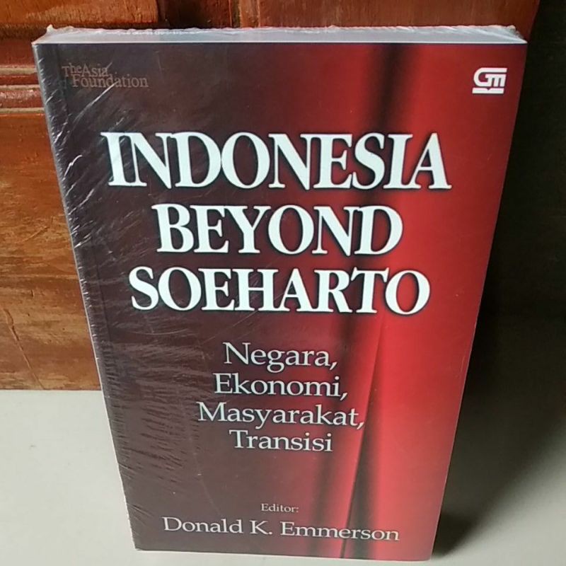 buku Indonesia beyond Soeharto