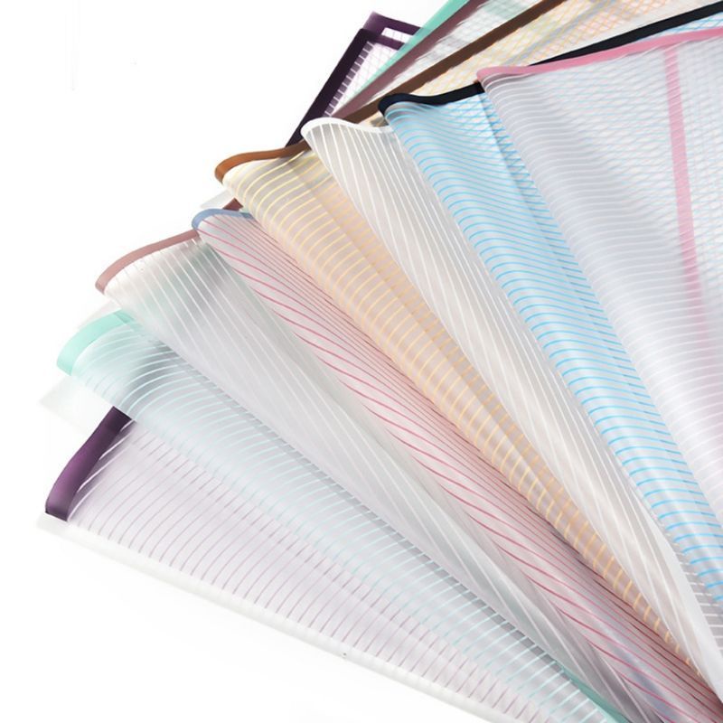 

(1 pcs) Flower wrapping paper LOVE LINE cellophane florist kertas bunga