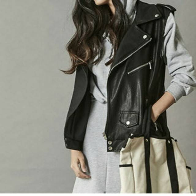 Vest Kulit Wanita Ramones