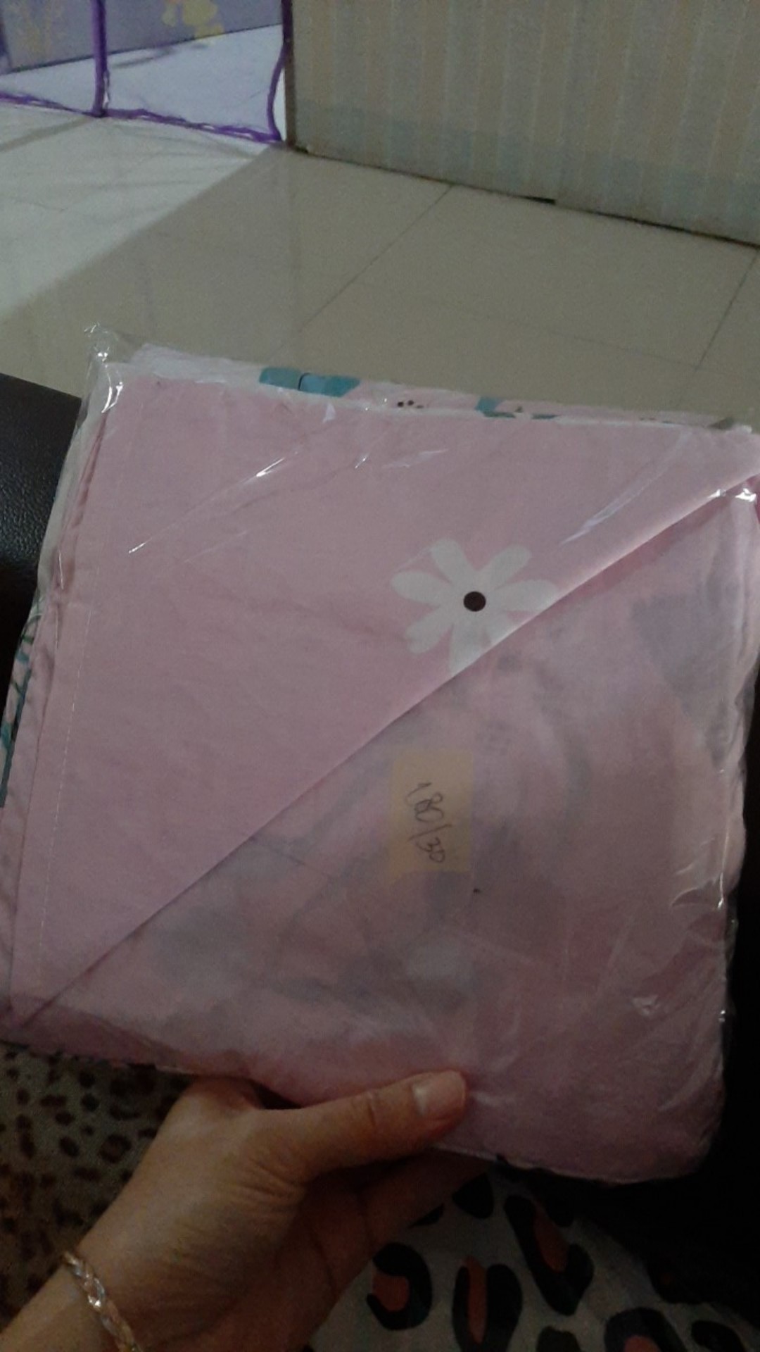 Sprei Katun Lokal Esra & Premium Motif Terbaru Uk King Queen & Single 180x200 160x200 120x200 100x20