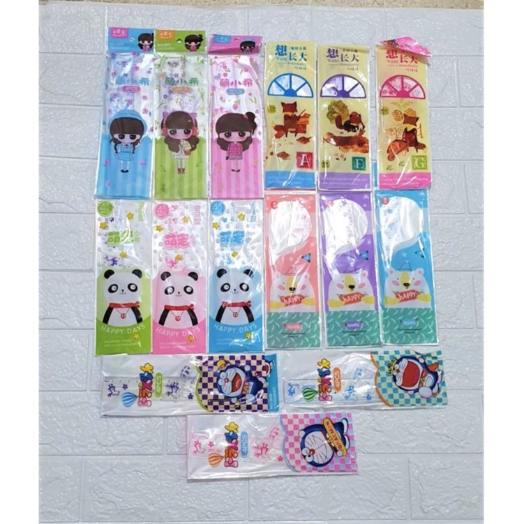 

Penggaris Set / Garisan Set 20 Cm (ISI 4 PC)