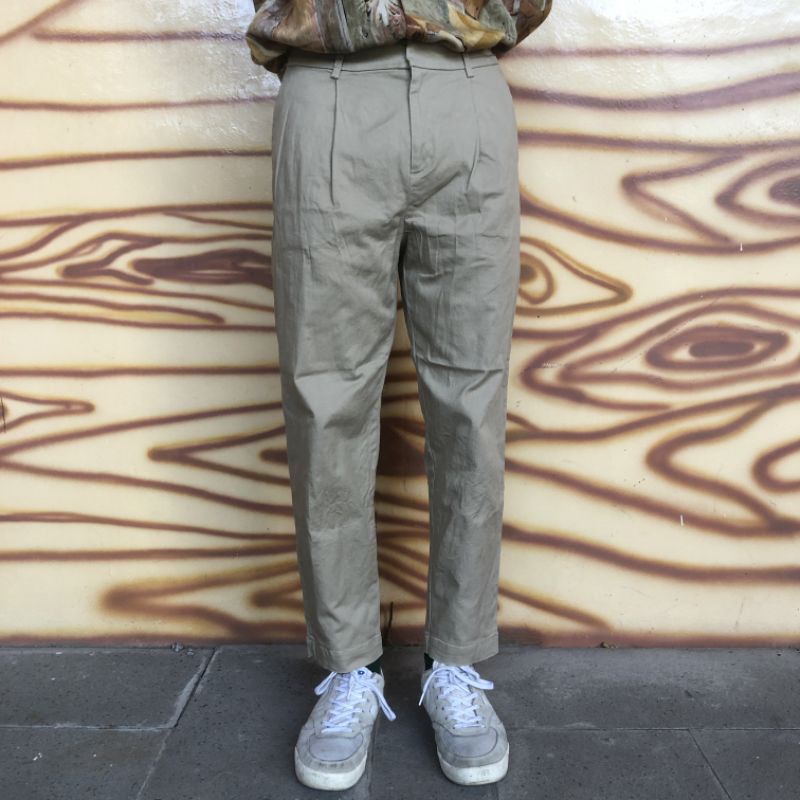 chinos second goodcondition