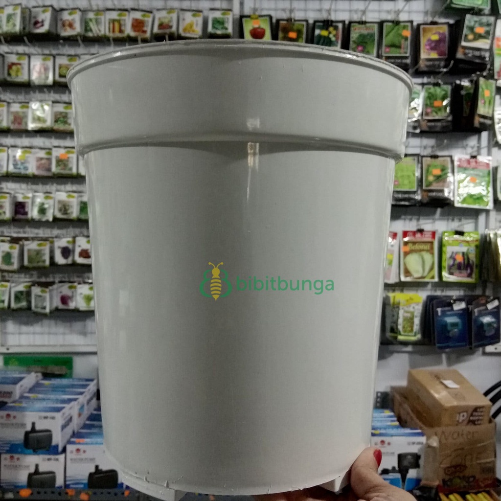 Pot Bunga Tinggi Eiffel Ukuran 25 cm 25cm Plastik Putih Tanaman Hias