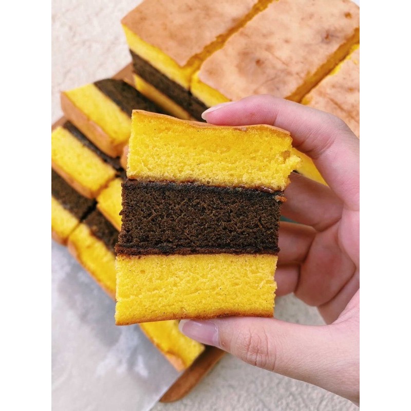 

Lapis Surabaya FULL KUNING TELUR DAN WISJMAN