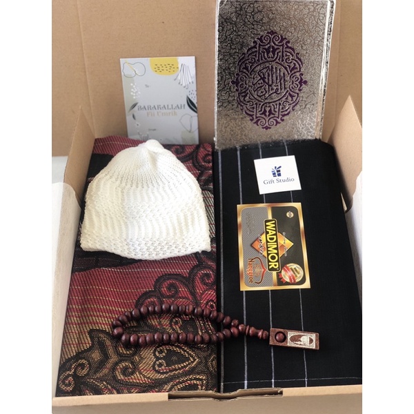 

Hampers alat sholat cowok/hadiah ulang tahun laki-laki/ hadiah lebaran