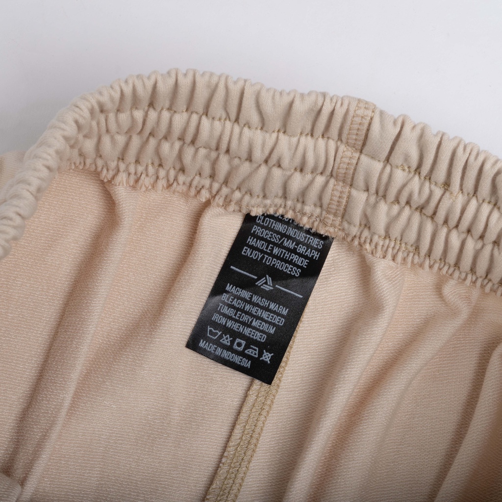 

ID FLADE STUDIOS - FLADE SHORTS "DETKA" CREAM KHAKI