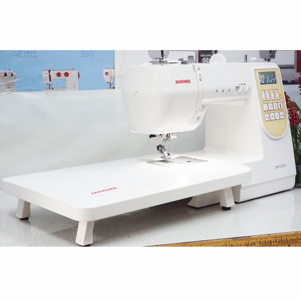 mesin jahit portable merk Janome type DM7200PL  - cream