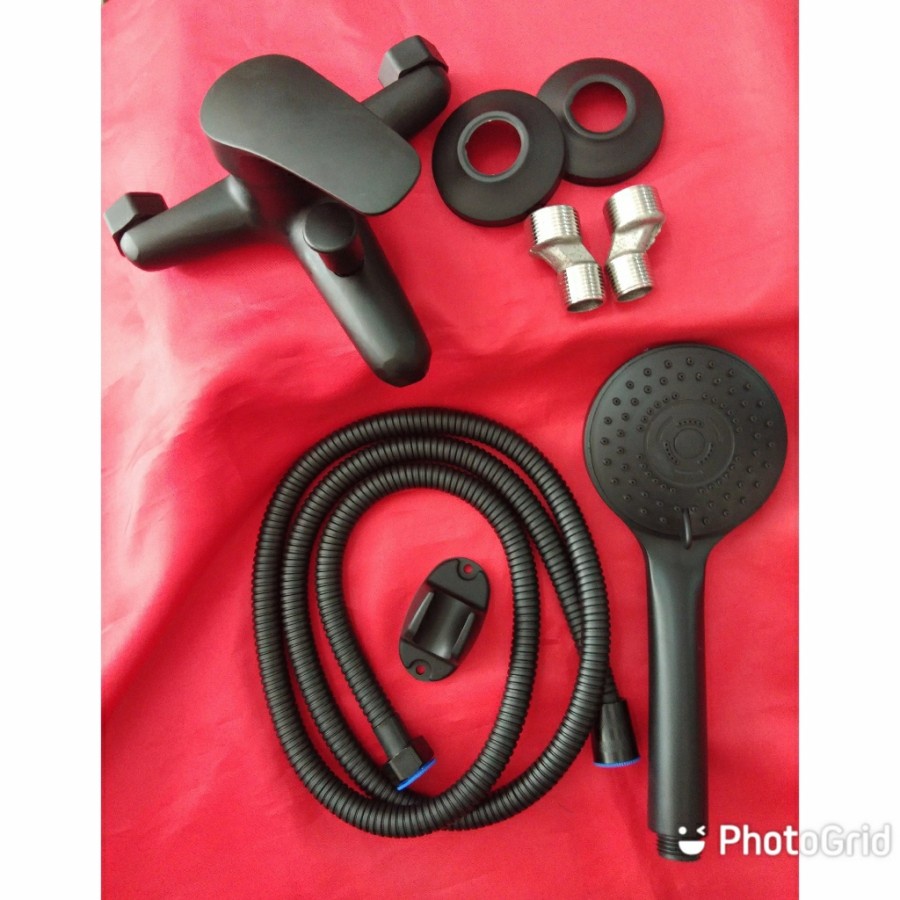 Kran bathtub mixer panas dingin HITAM GOOD QUALITY