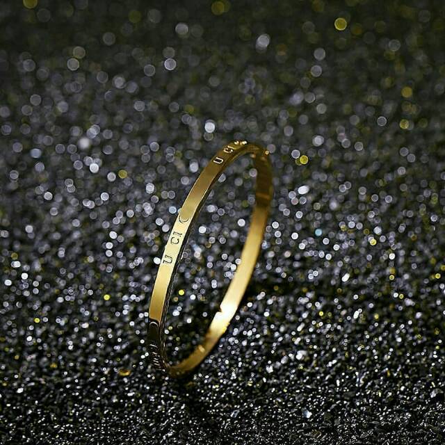 Gelang Cartier Kartier Pacar Tunangan Pasangan Perak Titanium Korea Merk Gucci Guci