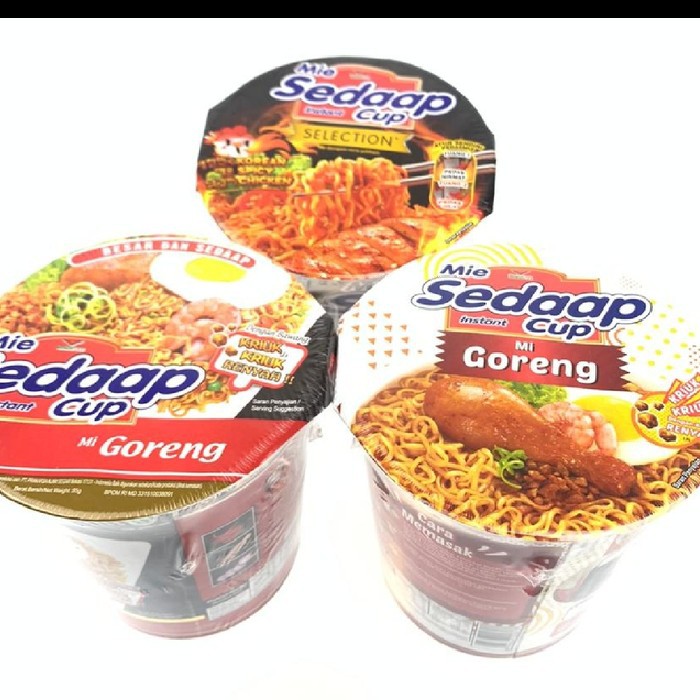 

MIE SEDAAP CUP 3 RASA GORENG/ RAWIT BINGIT/ SPICY CHICKEN