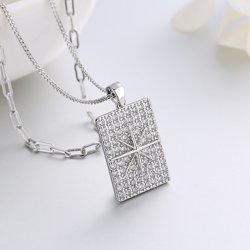 Kalung Bahan S925 Silver Aksen Berlian Untuk Wanita