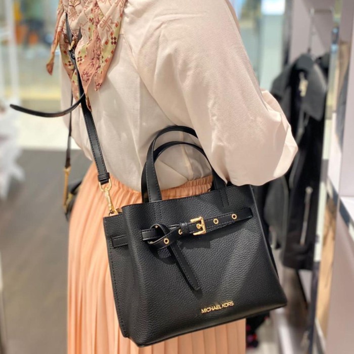 MK Michael Kors Emilia Satchel Medium Black