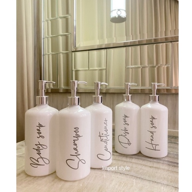 botol glossy silver edition. aesthetic bottle minimalist refill organizer tempat sabun cair botol estetik pump