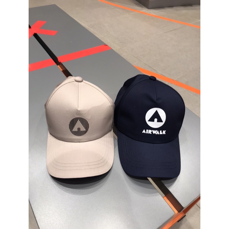 Topi Airwalk