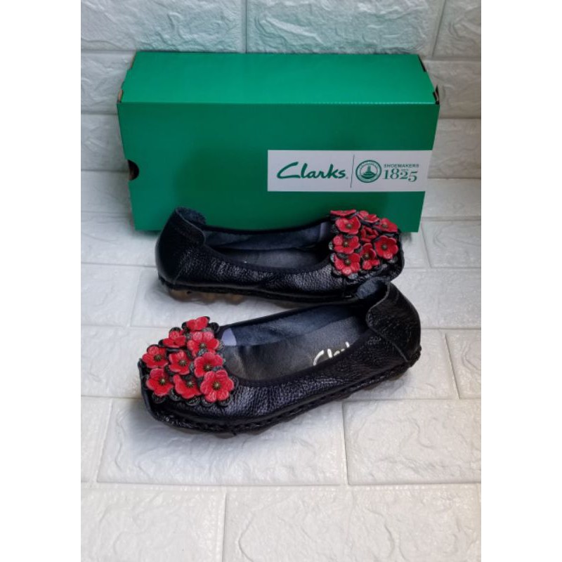 Clarks Flat / Clarks bunga melati renbow / Sepatu wanita clarks