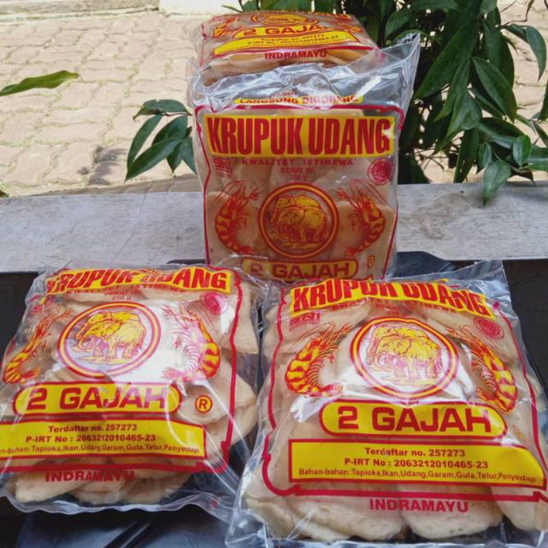 

Kerupuk Udang Cap Dua Gajah Siap Goreng / Cap 2 Gajah 250gr