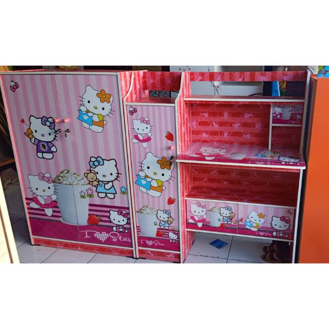 MEJA BELAJAR + LEMARI HELLO KITTY