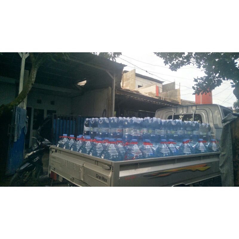 

Lemineral galon 15 liter