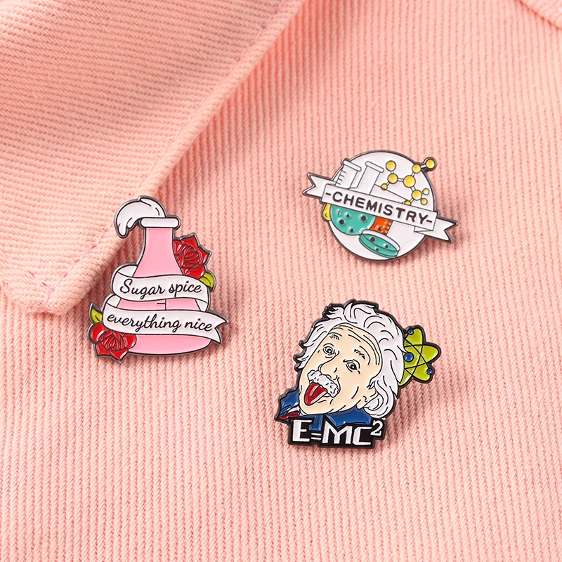 Creative Science Formula Enamel Pin Scientist Badge Brooch Lapel Pin Gift for Science Lover