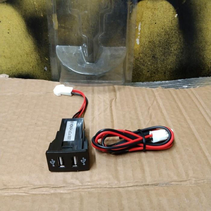 soket USB mobil Honda