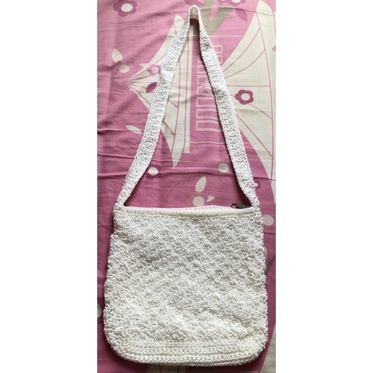 Tas Selempang Rajut Bali