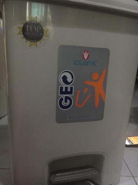 Tempat Sampah Injak 25 Liter  Claris 1158