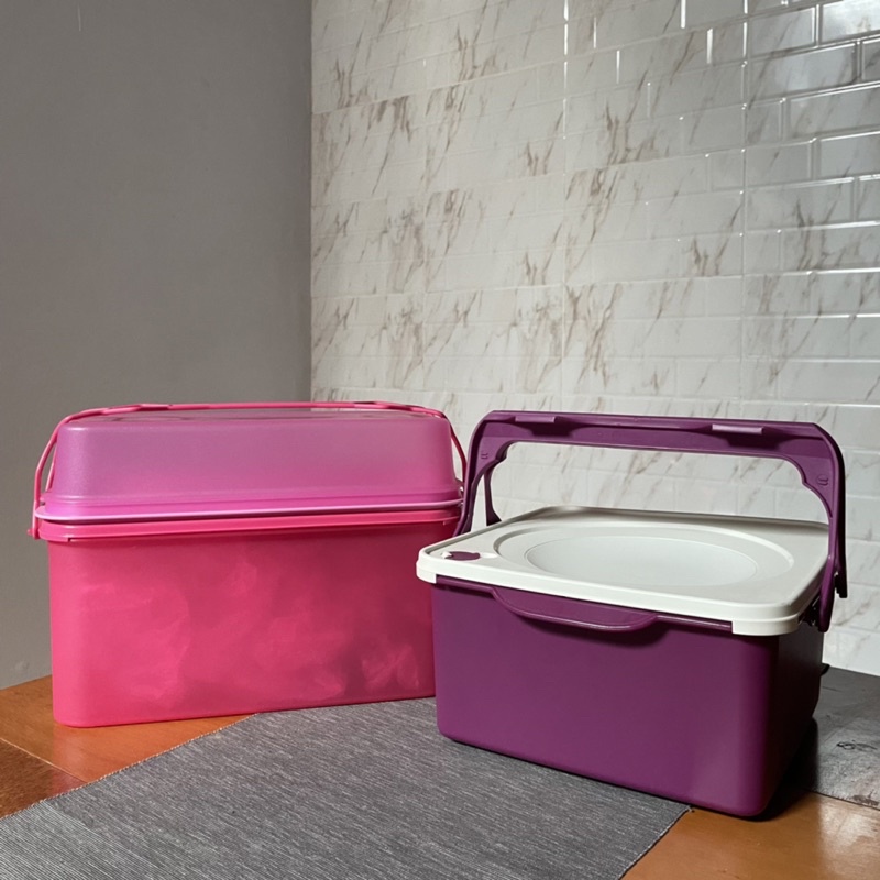 Square Treasure Keeper TUPPERWARE